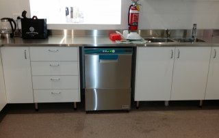 Eswood SW500 Dishwasher in school canteen